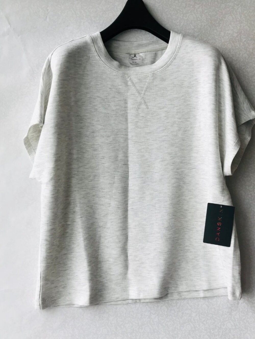 Danskin Luxe Dolman short sleeve Tee  Boxy Fit Ultrasoft Size : M